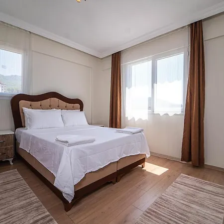 Appartamento Charming With Fascinating View In Fethiye