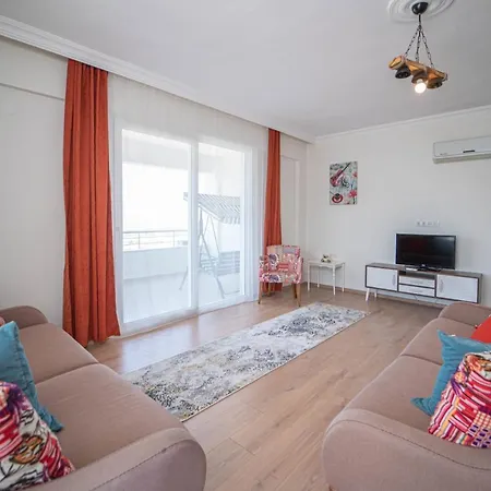 Charming With Fascinating View In Appartement *