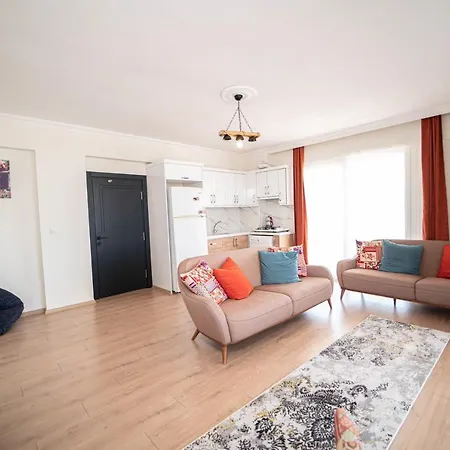 Charming With Fascinating View In Appartement Fethiye
